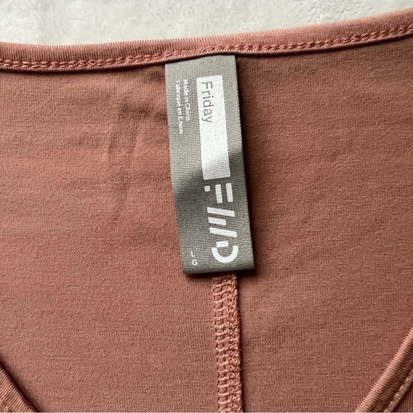 FWD Long Sleeved Tee - Picture 6 of 9